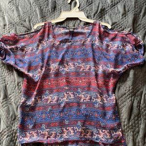Cold Shoulder Shear Blouse
